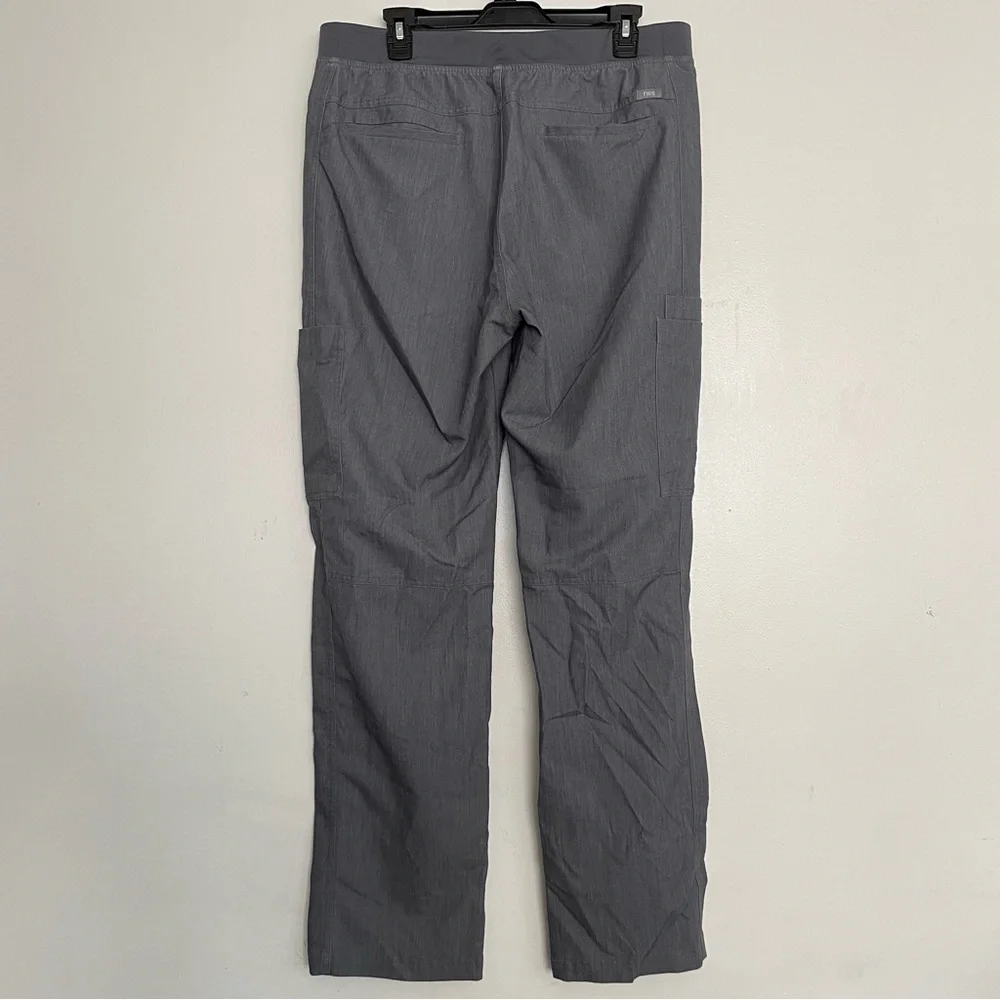 Men’s FIGS Axim Cargo Scrub Pants Graphite 1927 Size XL